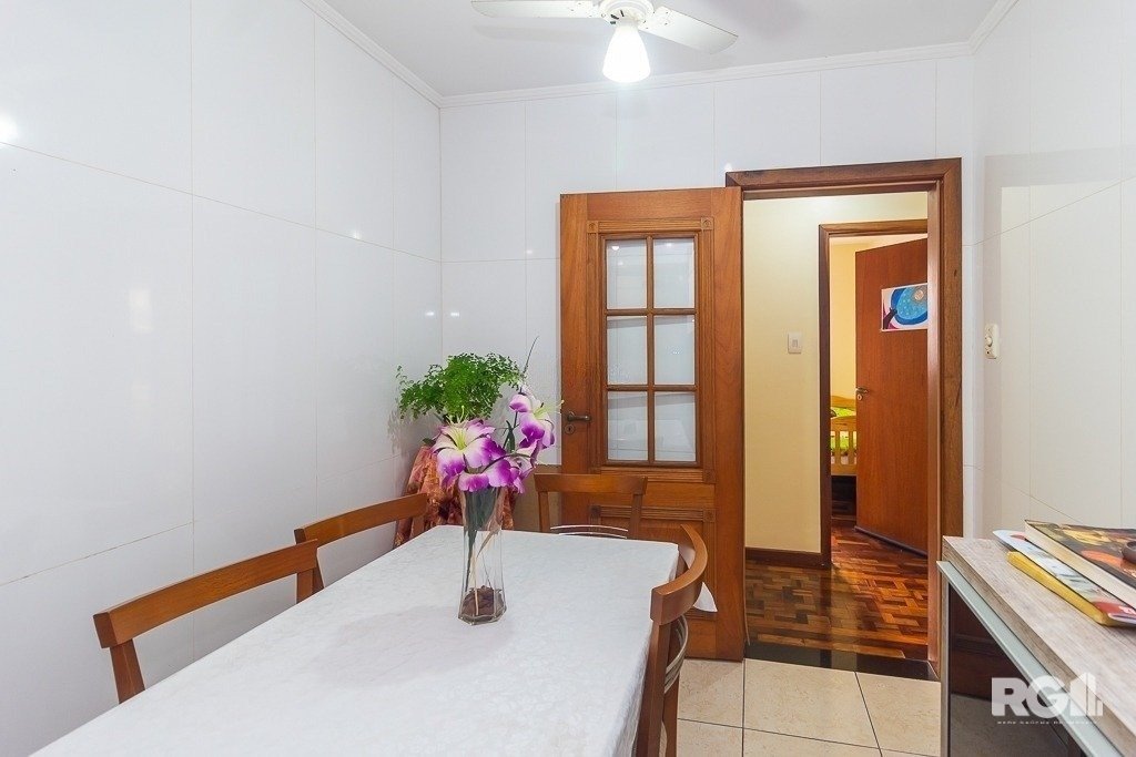 Apartamento à venda com 3 quartos, 75m², Avenida Plínio Brasil Milano no bairro Higienópolis em Porto Alegre