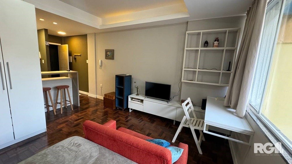 Apartamento JK à venda com 1 quarto, 22m², Avenida Joao Pessoa no bairro Farroupilha em Porto Alegre